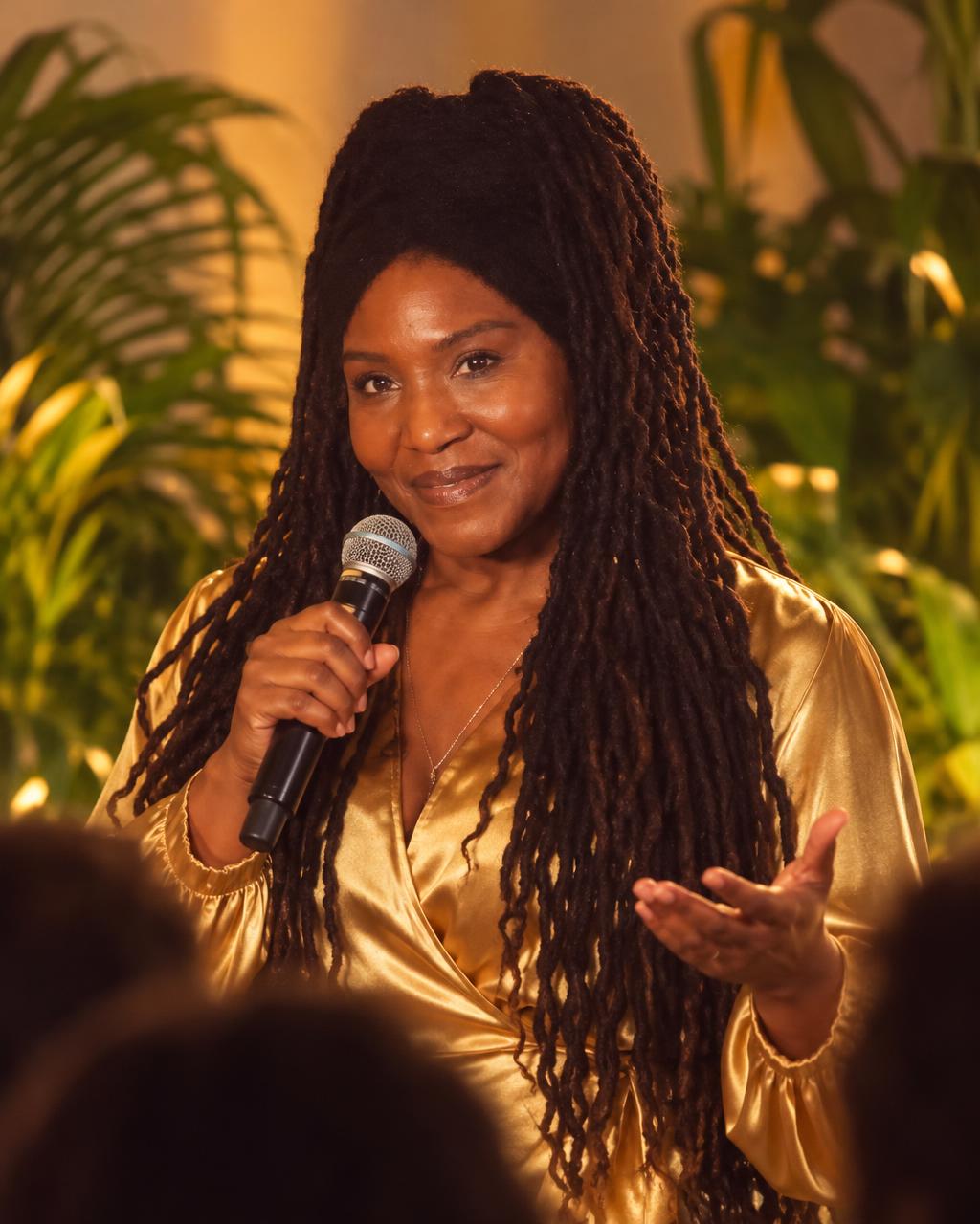 Lineen McDonald speaking at a wellness event